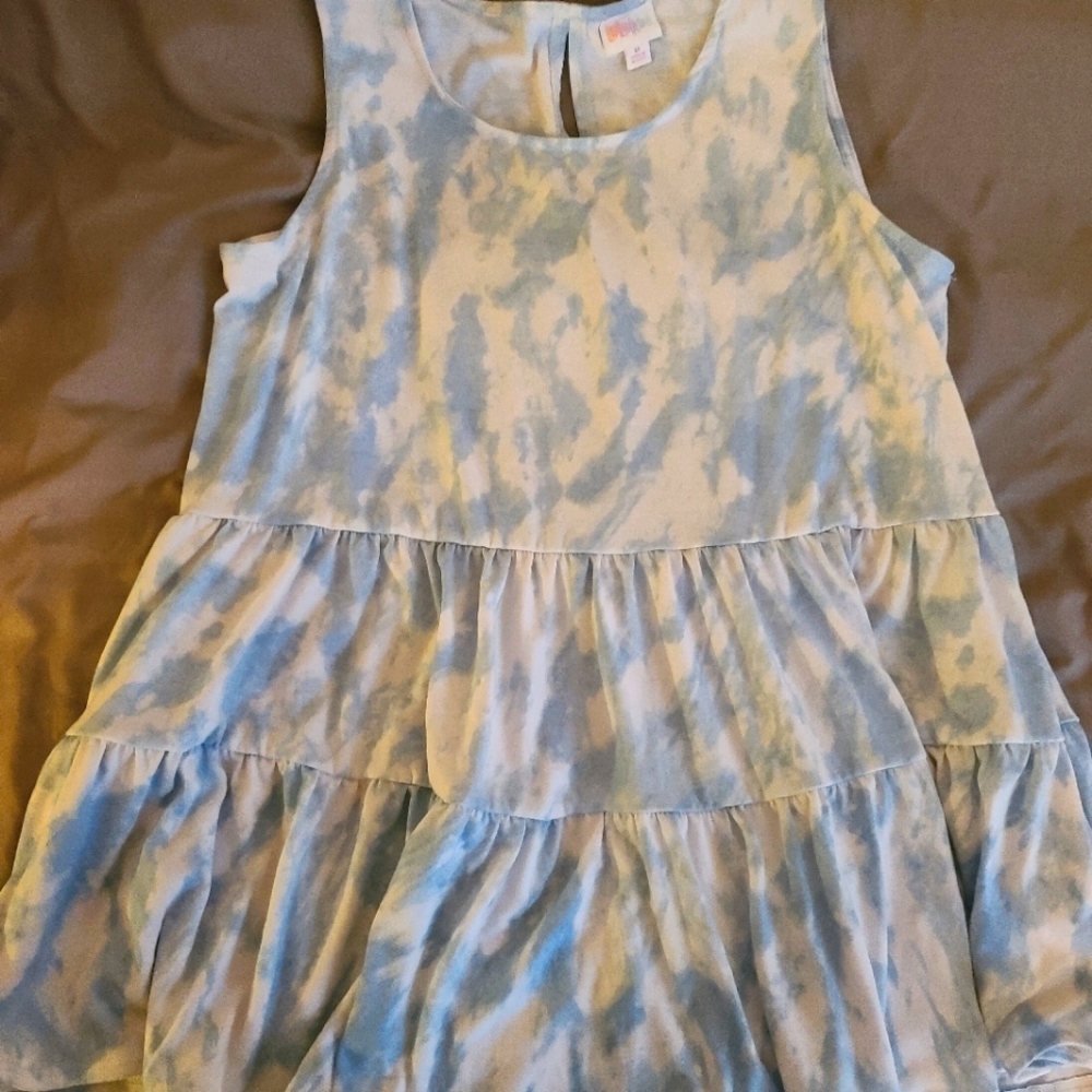 Lularoe medium cloud like tank